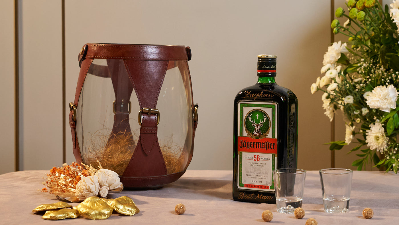 Hurricane – Leather & Glass