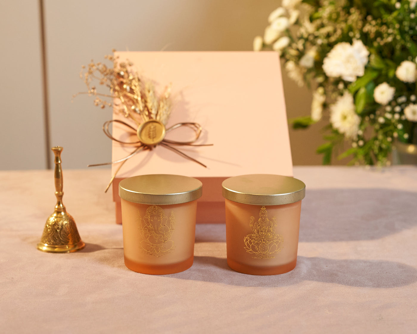 The Auspicious Gift Set